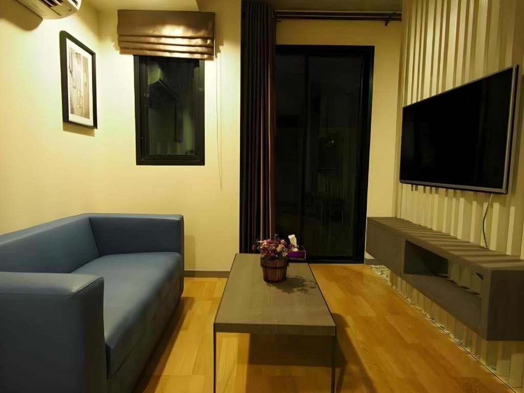 Bb House Mini Suite Hotel Bangkok Exterior photo